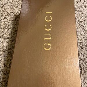 Gucci shoe box